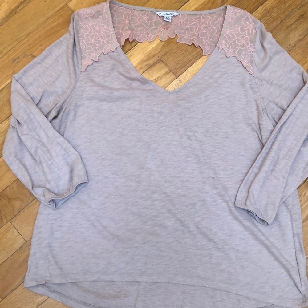Peekaboo back shirt